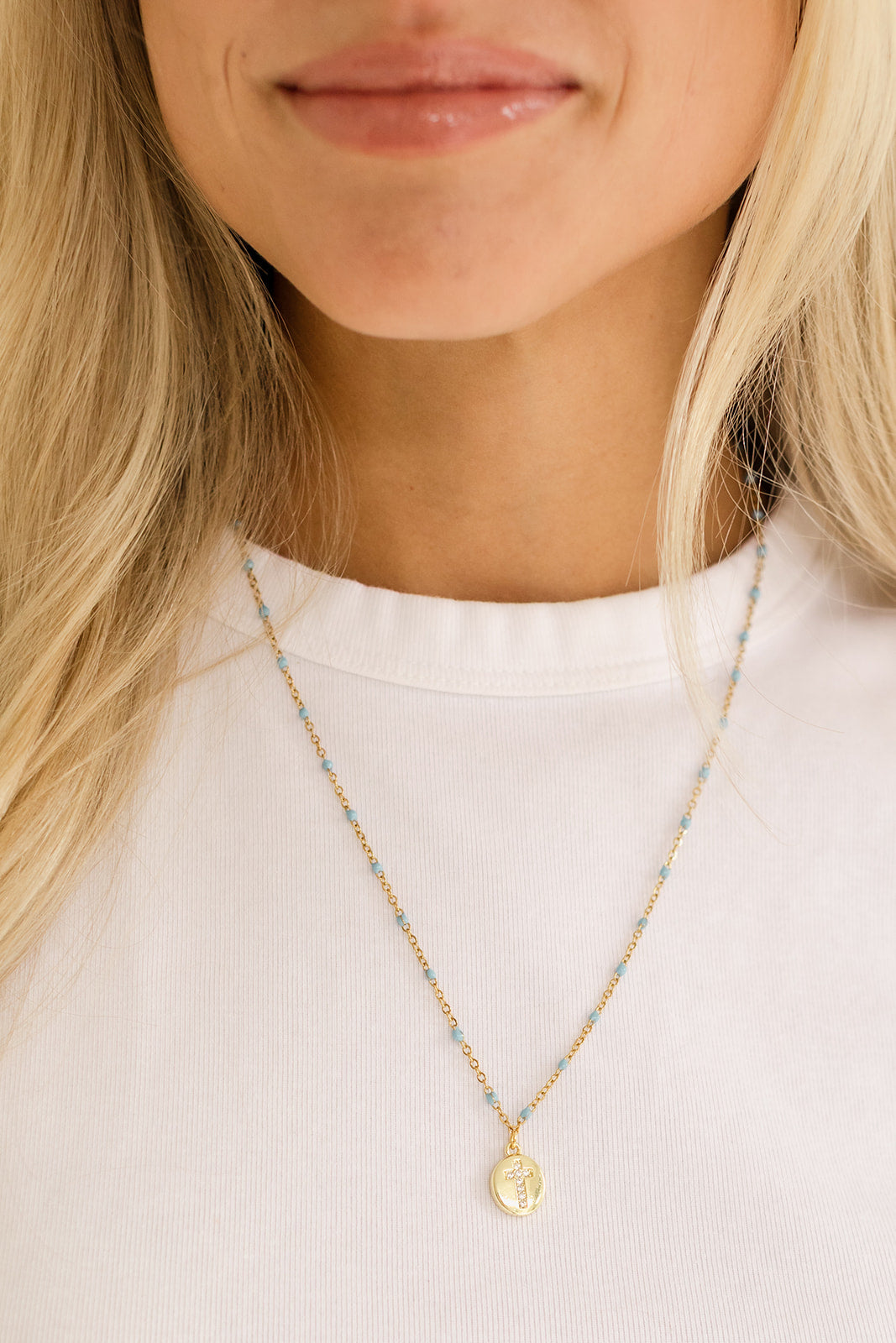 Elizabeth dainty diamond cross necklace