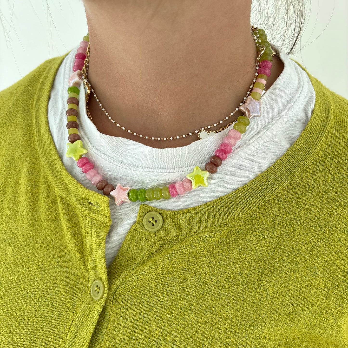 The Celly star necklace - brown chartreuse and pink stones