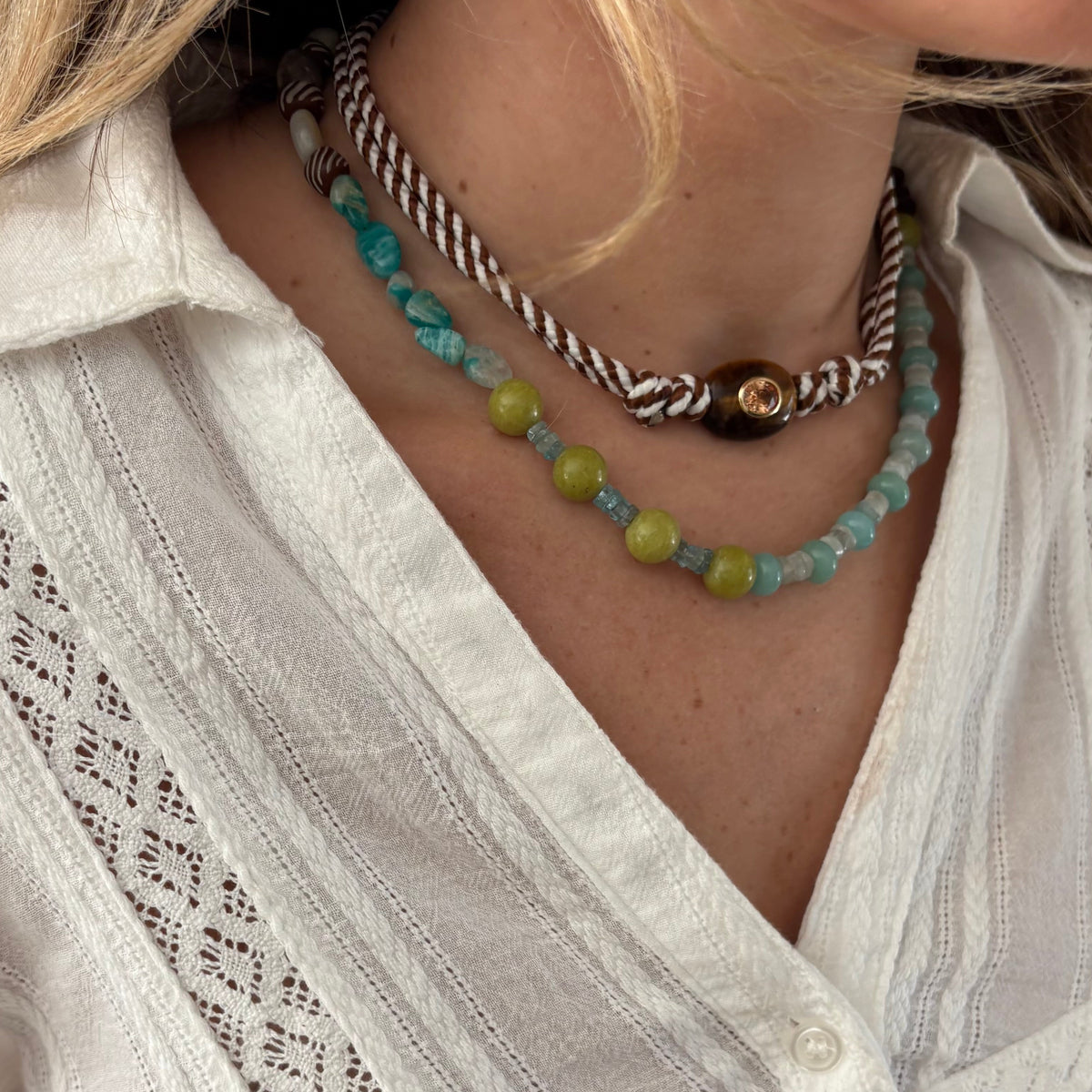 Maxi necklace with Apatite stones
