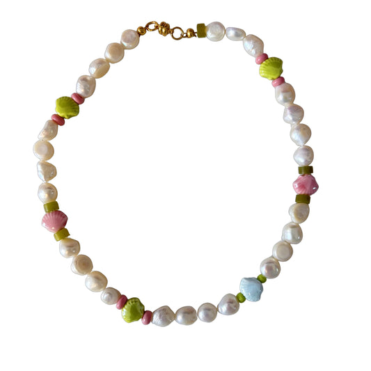 Capri pearl necklace