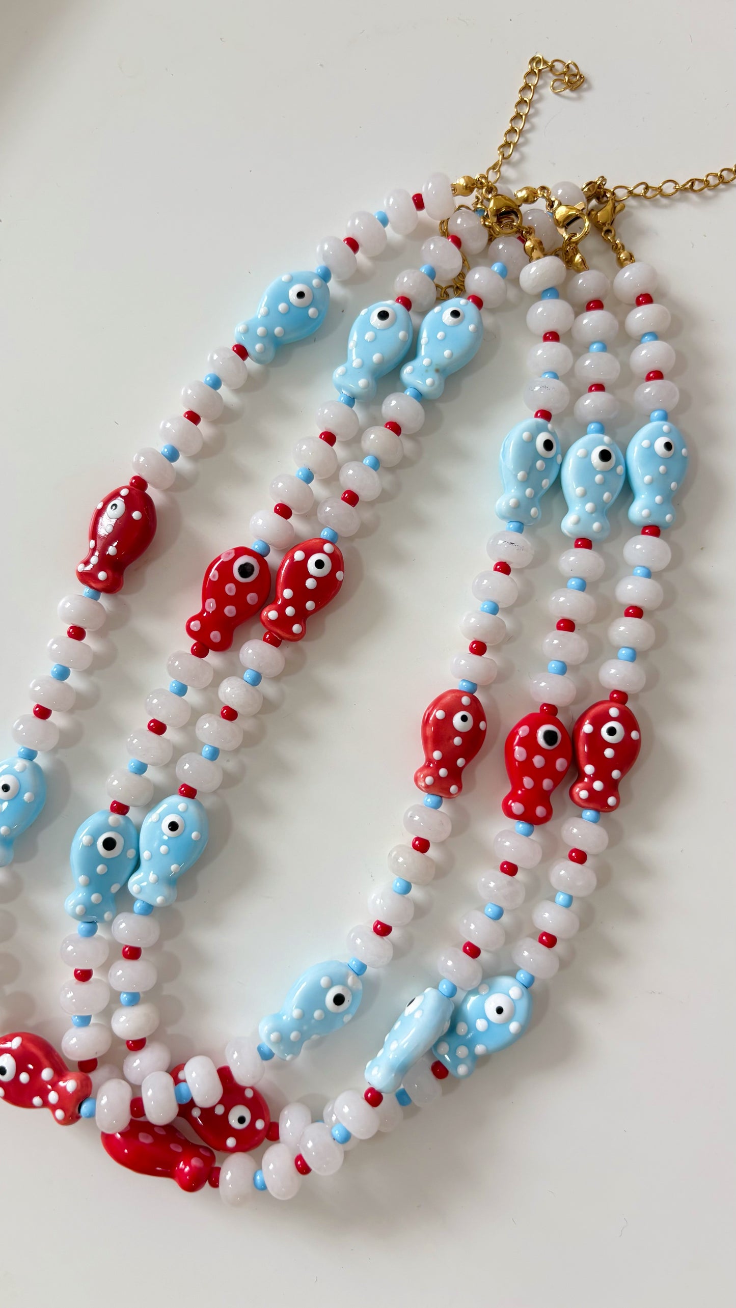 Rosie fish necklace red and blue