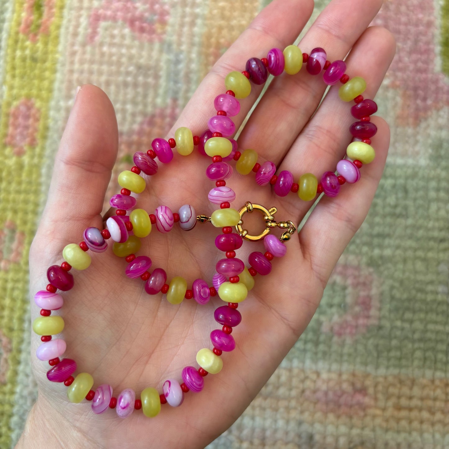 Holly necklace pink and chartreuse stone