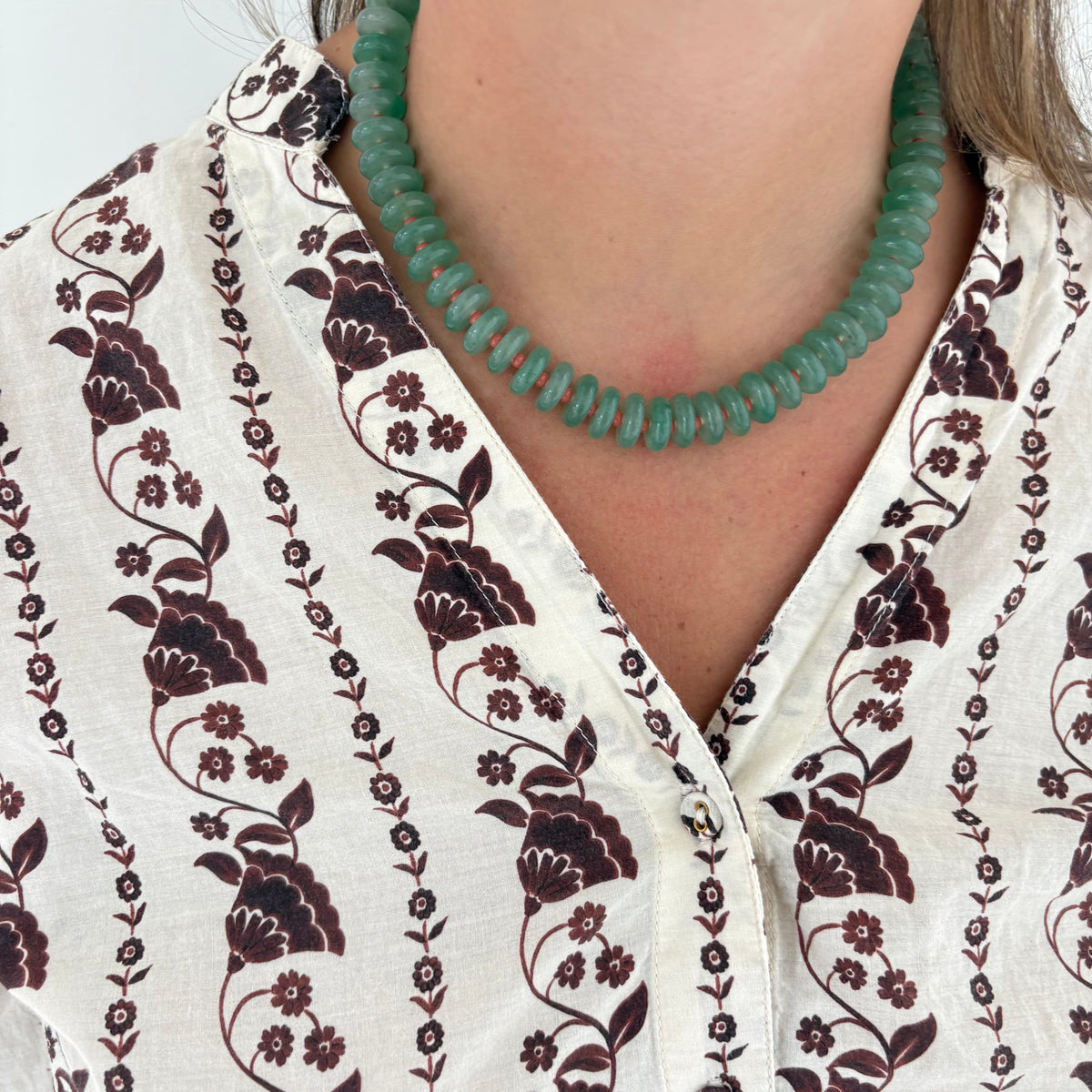 Sophia green glass stone necklace