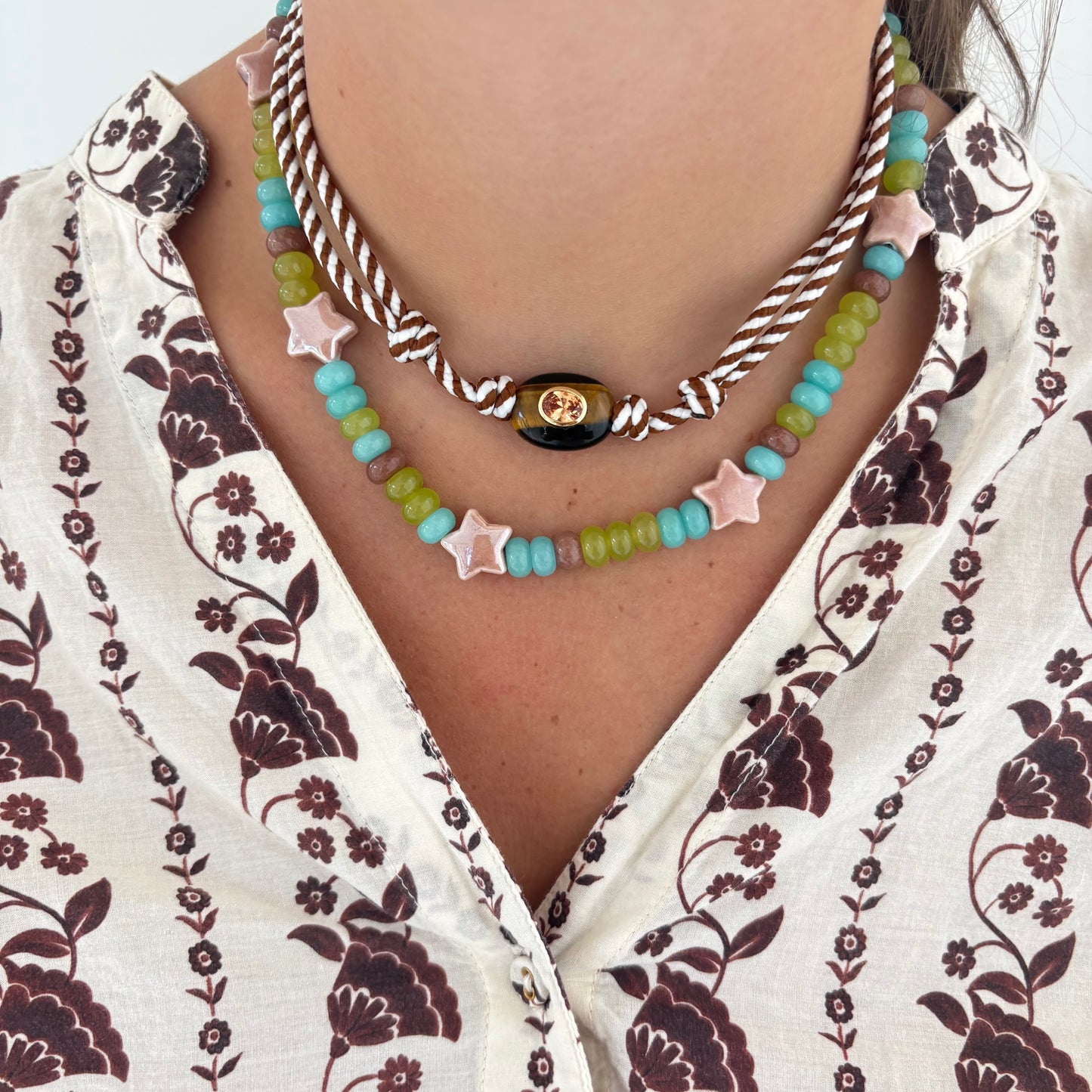 Brown stripe cord necklace with natural brown stone