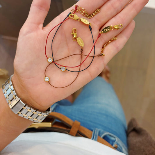 The whisper - dainty diamond bracelet