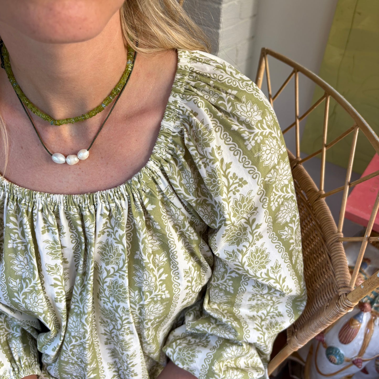 Penelope pearl necklace in olive green