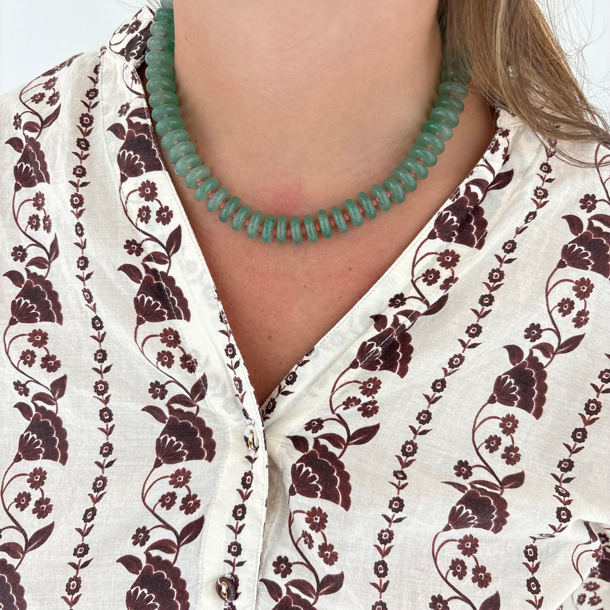 Sophia green glass stone necklace