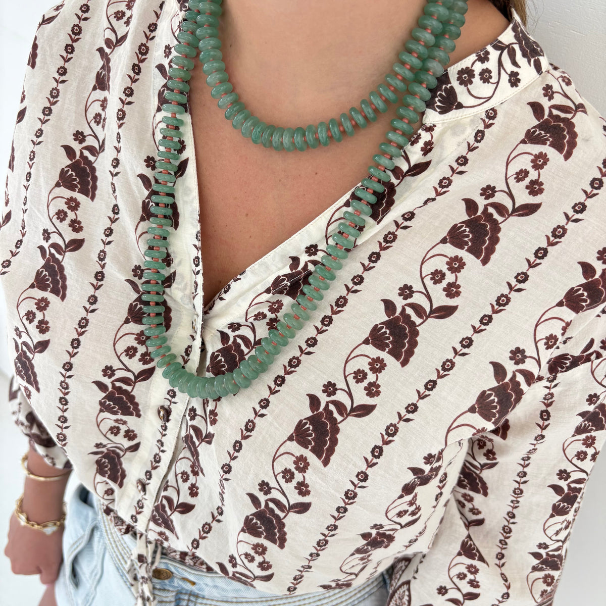 Sophia green glass stone necklace