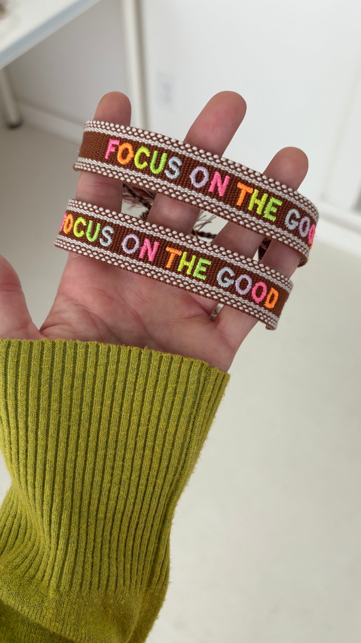 Focus on the good tassel bracelet