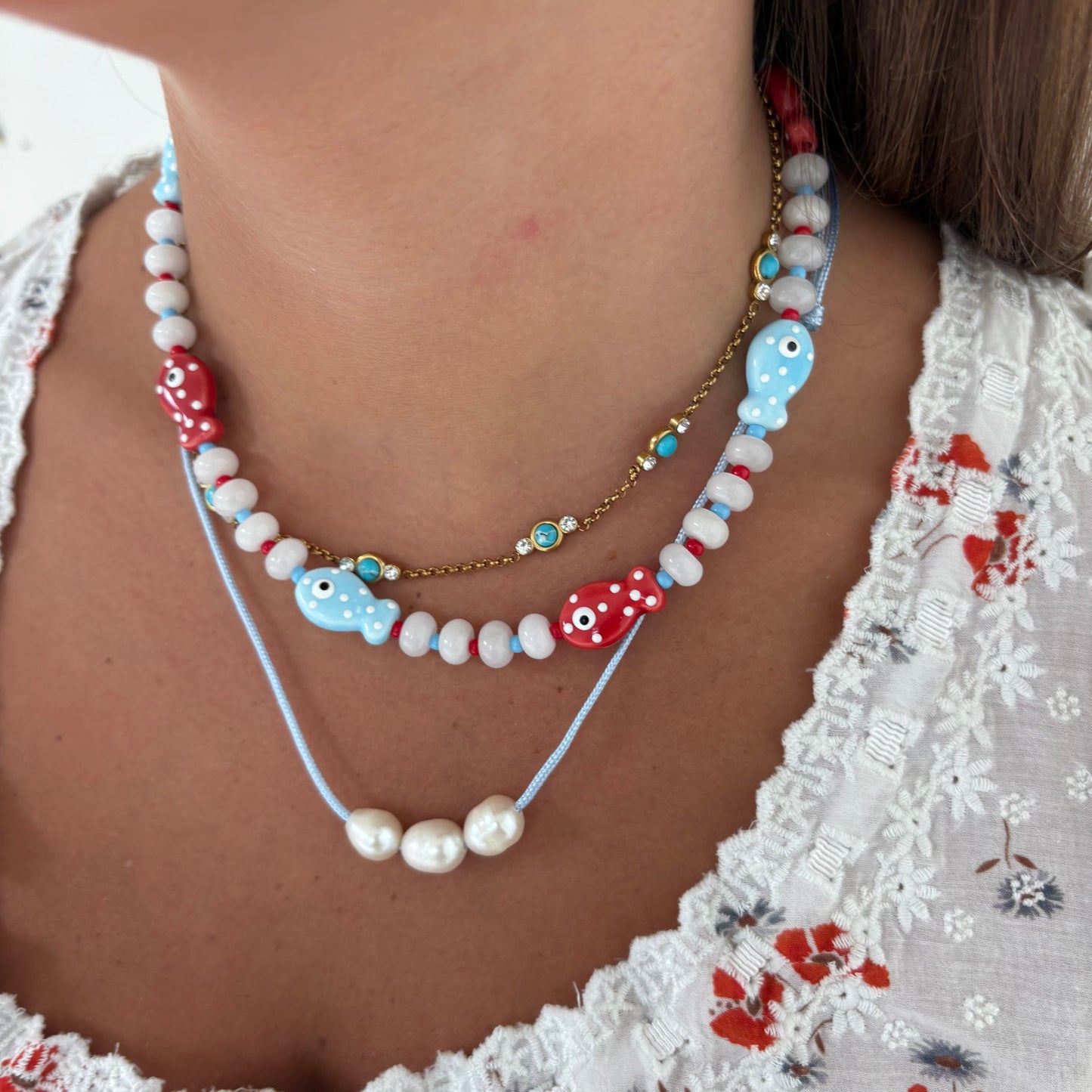 Penelope pearl necklace in blue
